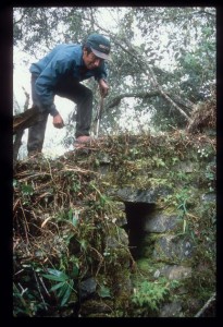 uncovering ruins at Llactapata 02 lo res